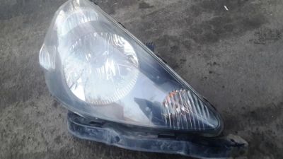 Лот: 5090673. Фото: 1. Фара правая Honda Fit 2001 г. Оптика и освещение
