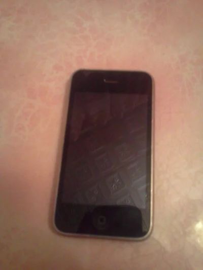 Лот: 3921180. Фото: 1. Iphone 3gs 32 gb. Смартфоны