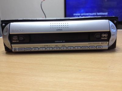Лот: 5362740. Фото: 1. Магнитола Sony cox-r3300ee. Автомагнитолы