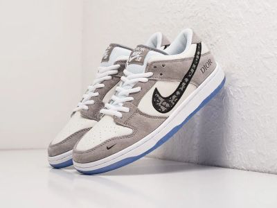 Лот: 19683900. Фото: 1. Кроссовки Dior x Nike SB Dunk... Кеды, кроссовки, слипоны