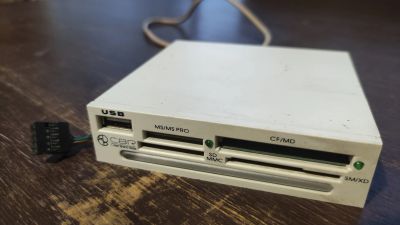 Лот: 25511050. Фото: 1. Кардридер, картридер, Card reader... Платы расширения, контроллеры, доп. порты