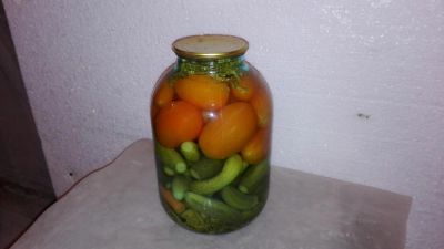Лот: 9094752. Фото: 1. Вкусные соленья, Ассорти - огурцы... Домашние заготовки