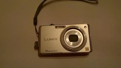 Лот: 9105288. Фото: 1. продам фотокамеру Panasonic DMC-FS9... Цифровые компактные