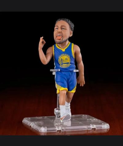Лот: 24386707. Фото: 1. Статуэтка Клей Томпсон Klay Thompson. Фигурки, статуэтки