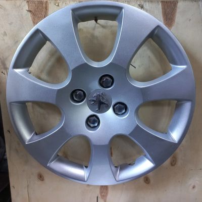 Лот: 20611424. Фото: 1. Колпак колесный оригинальный Peugeot... Колпаки