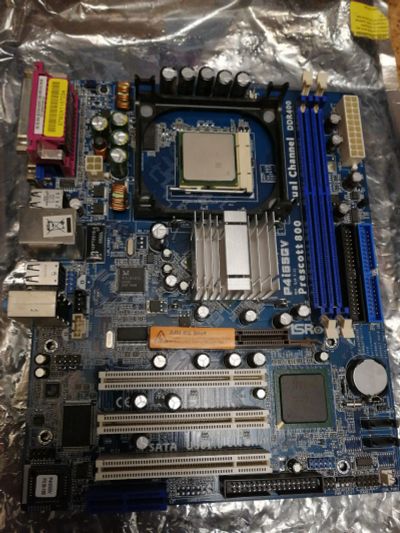 Лот: 13447430. Фото: 1. Asrock p4i65gv + Celeron D 2,66... Материнские платы