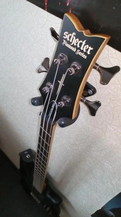Лот: 10391817. Фото: 1. БАС Гитара Schecter Stiletto Sub... Гитары