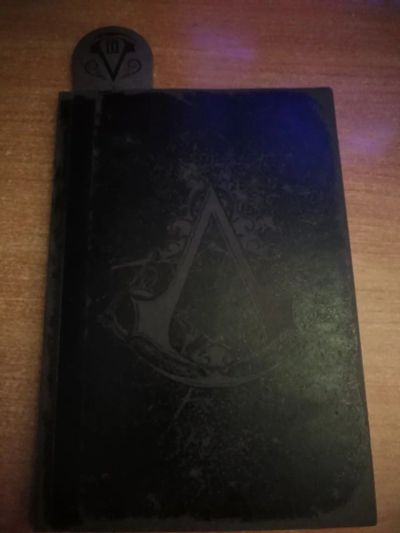 Лот: 16482702. Фото: 1. Artbook Assassins creed 3. Запчасти для игровых приставок, консолей
