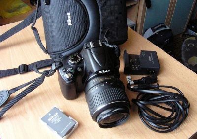 Лот: 1646533. Фото: 1. Nikon D5000 AF-S 18-55mm f/3.5-5... Цифровые зеркальные