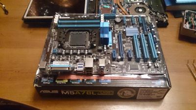 Лот: 4140916. Фото: 1. Материнская плата ASUS M5A78L... Материнские платы