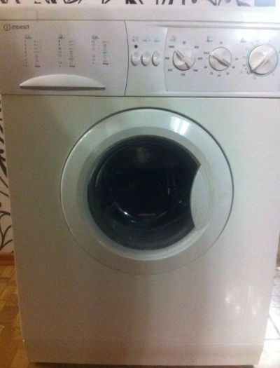 Лот: 5290817. Фото: 1. Indesit WG 1035 TX. Стиральные машины