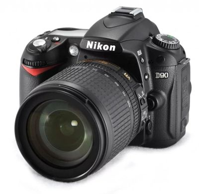 Лот: 9205985. Фото: 1. Продам NIKON D90kit. Цифровые зеркальные