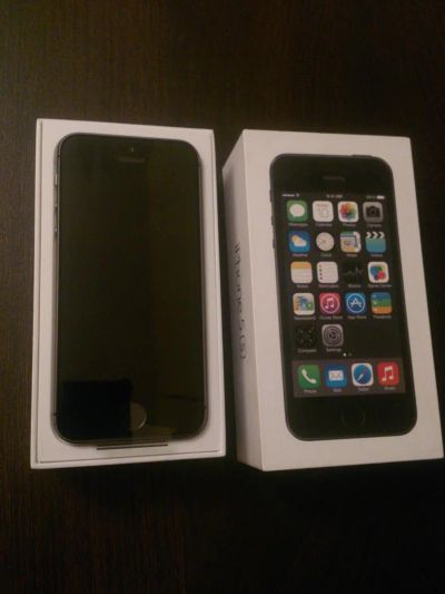 Лот: 3525229. Фото: 1. Apple iPhone 5S 32GB Space Gray. Смартфоны