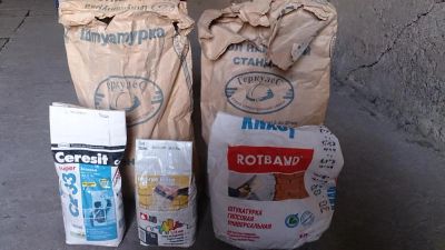 Лот: 7867461. Фото: 1. Отдам остатки от ремонта!. Смеси, шпатлевки, цемент