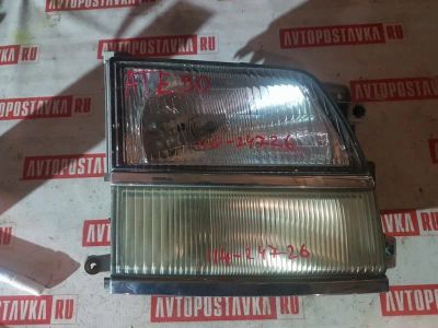 Лот: 20897069. Фото: 1. Фара галогеновая Nissan Elgrand... Двигатель и элементы двигателя