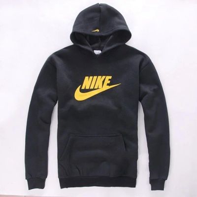 Лот: 3162224. Фото: 1. Толстовка Nike с капюшоном, размер... Свитеры, толстовки, худи