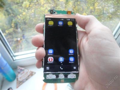 Лот: 2152744. Фото: 1. Nokia 603 плата с экраном. Микросхемы и платы