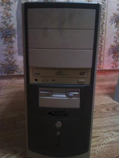Лот: 961283. Фото: 1. Celeron 2400 винт 80 оперы 256. Компьютеры в сборе
