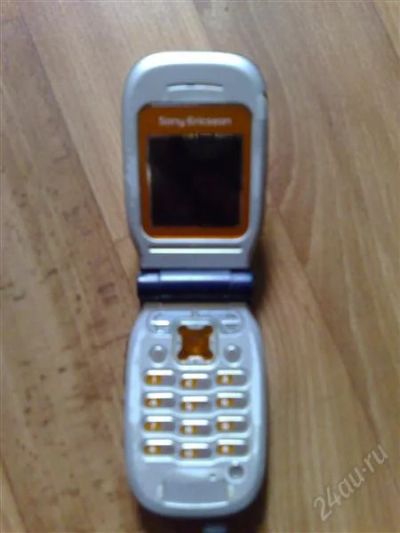Лот: 1852288. Фото: 1. Продам sony ericsson z 200. Кнопочные мобильные телефоны