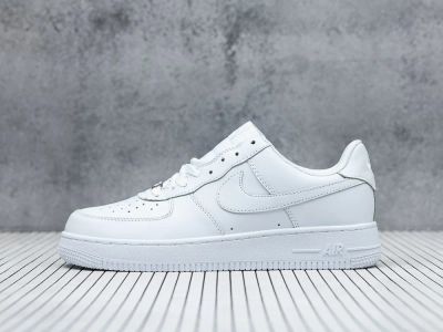 Лот: 11146831. Фото: 1. Кроссовки Nike Air Force 1 Low... Кеды, кроссовки, слипоны