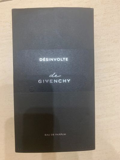 Лот: 25128909. Фото: 1. Givenchy. Женская парфюмерия