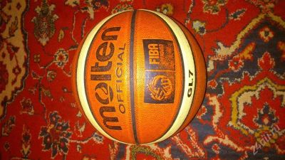 Лот: 2903920. Фото: 1. Баскетбольный мяч Molten Gl7. Спортивная символика и атрибутика
