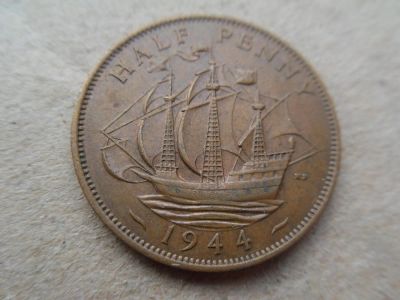 Лот: 8050952. Фото: 1. Великобритания 1/2 пенни 1944. Великобритания и острова