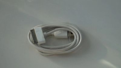 Лот: 9092638. Фото: 1. USB кабель Apple 30-pin, для iPhone... Дата-кабели, переходники