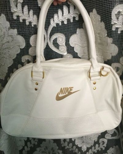 Лот: 7101904. Фото: 1. Сумка Nike. Сумки