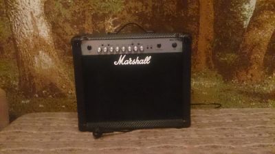 Лот: 5019355. Фото: 1. Комплект для гитариста. Marshall... Гитары