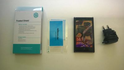 Лот: 6054148. Фото: 1. Nokia Lumia 925 + Противоударный... Смартфоны