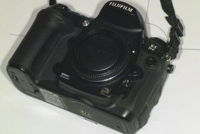 Лот: 6630181. Фото: 1. Fujifilm FinePix S5 Pro. Цифровые зеркальные