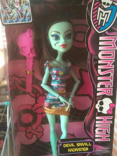 Лот: 7757512. Фото: 1. Кукла Monster High, Монстр Хай... Куклы и аксессуары