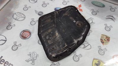 Лот: 23588048. Фото: 1. Поддон КПП Toyota Avensis 1AZ-FSE... Трансмиссия