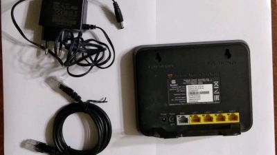 Лот: 12521442. Фото: 1. WiFi роутер Билайн SmartBox One... Маршрутизаторы (роутеры)