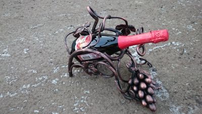 Лот: 3812650. Фото: 1. Подставка под вино кованая. Аксессуары
