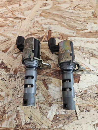 Лот: 24282671. Фото: 1. Клапан vvti Toyota 2zz. Двигатель и элементы двигателя