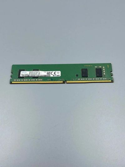 Лот: 18774173. Фото: 1. DDR4 4GB Samsung 1Rx16 PC4-2400T-UC0-11... Оперативная память