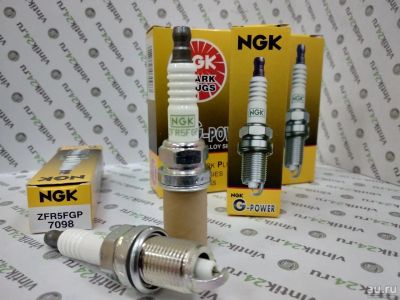 Лот: 13220638. Фото: 1. Платиновые свечи NGK G power ZFR5FGP... Двигатель и элементы двигателя