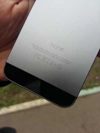 Лот: 7560276. Фото: 1. IPhone 5 s. Смартфоны