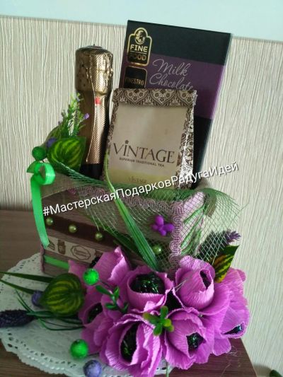 Лот: 11128120. Фото: 1. Подарок из конфет. Подарки на 8 марта