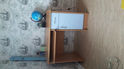 Лот: 12118589. Фото: 1. Стол компьютерный. Столики, стулья, парты
