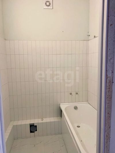Лот: 25297411. Фото: 1. 3-комн. квартира , Красноярск... Квартиры, студии