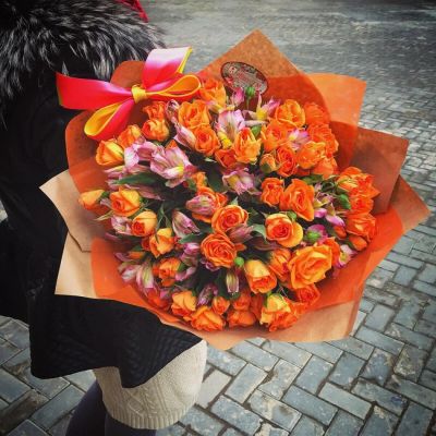 Лот: 7197313. Фото: 1. Сборный букет. Цветы на Щорса... Свежие цветы