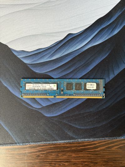 Лот: 25646878. Фото: 1. Hynix DDR3 2GB 1333 Mhz. Оперативная память