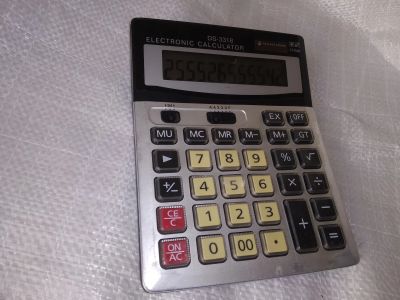 Лот: 18813214. Фото: 1. Калькулятор Electronic calculator... Калькуляторы
