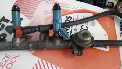 Лот: 18457601. Фото: 1. Форсунка инжекторная Toyota Vitz... Двигатель и элементы двигателя