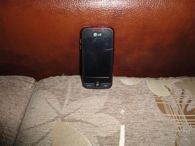 Лот: 1105894. Фото: 1. LG-GS290. Кнопочные мобильные телефоны
