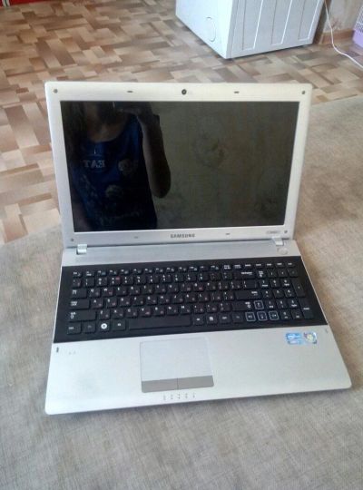 Лот: 9437617. Фото: 1. Ноутбук Samsung RV520 i3 5gb 250gb... Ноутбуки
