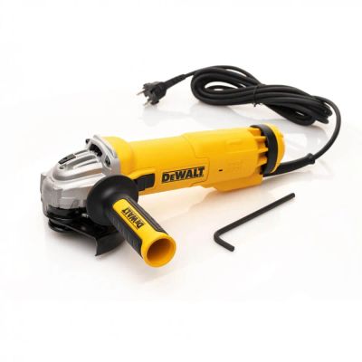 Лот: 21722612. Фото: 1. Шлифмашина угловая DEWALT DWE4237-QS... Электроинструмент